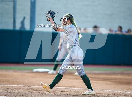 Thumbnail 2 in Neches vs. Jonesboro (UIL 1A Softball Final) photogallery.