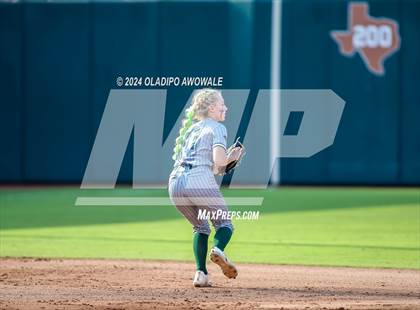 Thumbnail 1 in Neches vs. Jonesboro (UIL 1A Softball Final) photogallery.