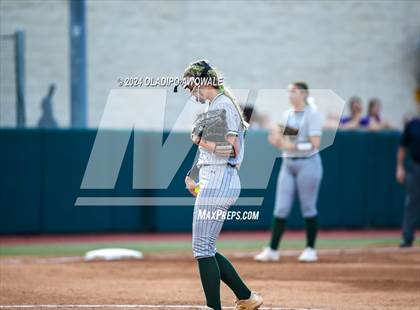 Thumbnail 3 in Neches vs. Jonesboro (UIL 1A Softball Final) photogallery.