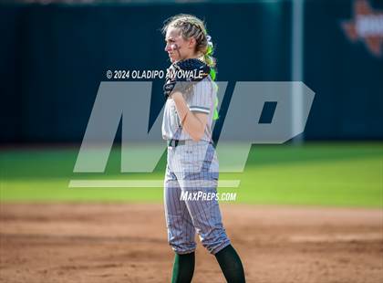 Thumbnail 3 in Neches vs. Jonesboro (UIL 1A Softball Final) photogallery.