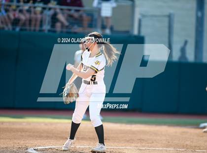 Thumbnail 3 in Neches vs. Jonesboro (UIL 1A Softball Final) photogallery.