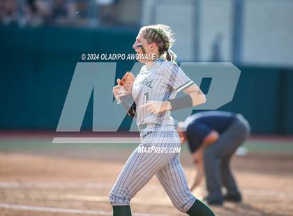 Thumbnail 1 in Neches vs. Jonesboro (UIL 1A Softball Final) photogallery.