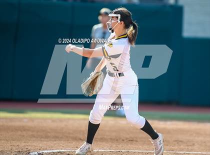 Thumbnail 2 in Neches vs. Jonesboro (UIL 1A Softball Final) photogallery.