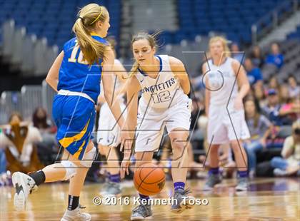 Thumbnail 3 in Nazareth vs. Lipan (UIL 1A Final) photogallery.