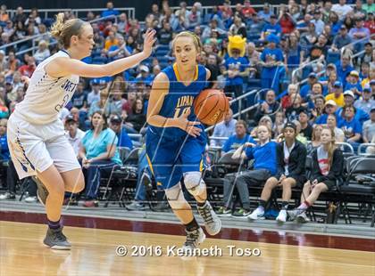 Thumbnail 3 in Nazareth vs. Lipan (UIL 1A Final) photogallery.