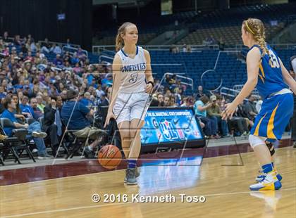 Thumbnail 3 in Nazareth vs. Lipan (UIL 1A Final) photogallery.