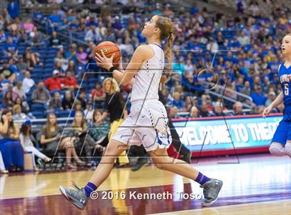 Thumbnail 3 in Nazareth vs. Lipan (UIL 1A Final) photogallery.