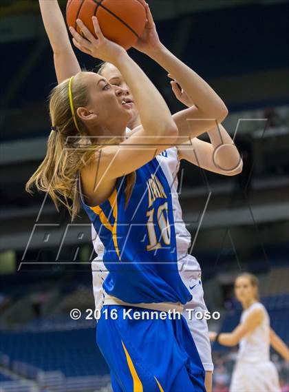 Thumbnail 1 in Nazareth vs. Lipan (UIL 1A Final) photogallery.