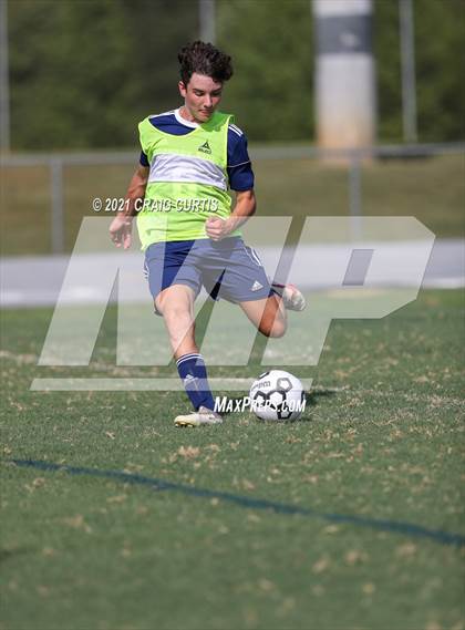 Thumbnail 1 in Independence @ Hickory Ridge photogallery.