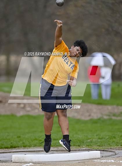 Thumbnail 1 in Delta @ Wapahani (Shot Put) photogallery.