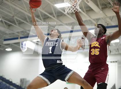 Thumbnail 3 in Phelps vs. Our Saviour Lutheran (Metro Classic) photogallery.