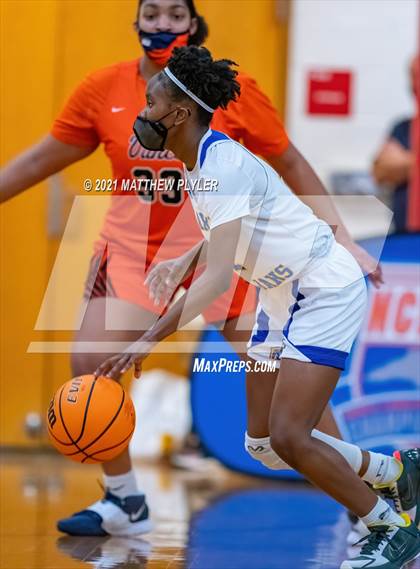 Thumbnail 1 in Zebulon B. Vance vs. Garner Magnet (NCHSAA 4A Final) (1 of 2 - the game) photogallery.