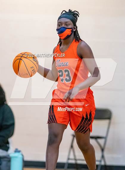 Thumbnail 2 in Zebulon B. Vance vs. Garner Magnet (NCHSAA 4A Final) (1 of 2 - the game) photogallery.