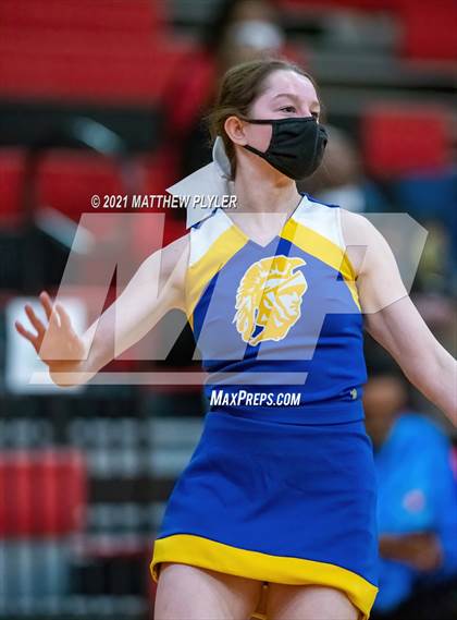 Thumbnail 2 in Zebulon B. Vance vs. Garner Magnet (NCHSAA 4A Final) (1 of 2 - the game) photogallery.