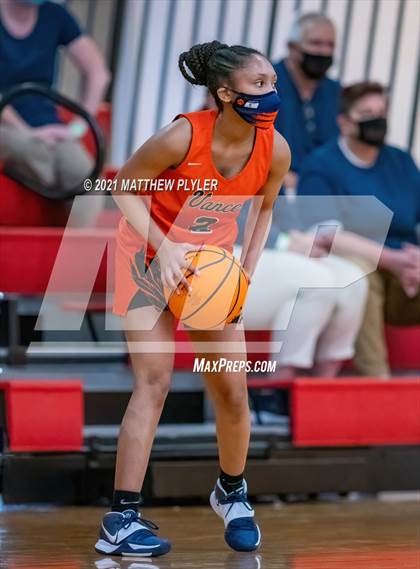 Thumbnail 2 in Zebulon B. Vance vs. Garner Magnet (NCHSAA 4A Final) (1 of 2 - the game) photogallery.