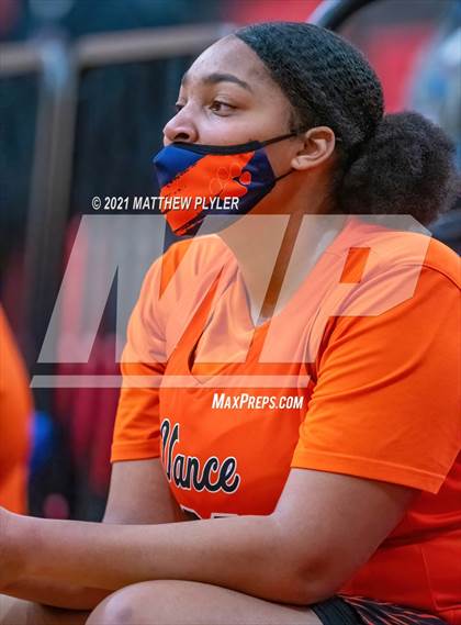 Thumbnail 3 in Zebulon B. Vance vs. Garner Magnet (NCHSAA 4A Final) (1 of 2 - the game) photogallery.