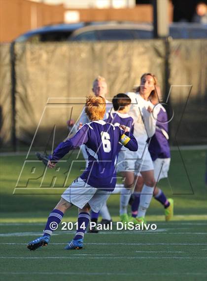 Thumbnail 2 in Rock Canyon vs. Arvada West photogallery.