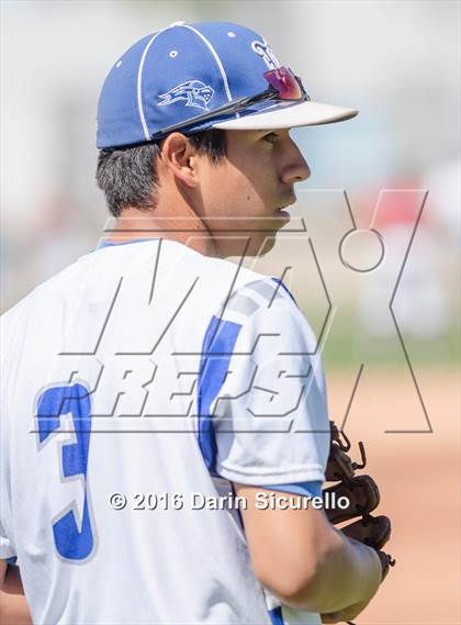 Thumbnail 1 in Westview vs. Lincoln (Coach Bob National Invitational) photogallery.