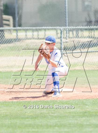 Thumbnail 3 in Westview vs. Lincoln (Coach Bob National Invitational) photogallery.