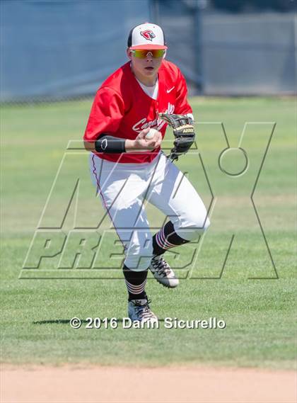 Thumbnail 1 in Westview vs. Lincoln (Coach Bob National Invitational) photogallery.