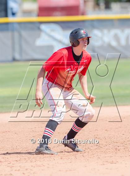 Thumbnail 1 in Westview vs. Lincoln (Coach Bob National Invitational) photogallery.
