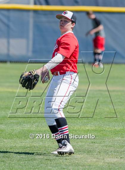 Thumbnail 2 in Westview vs. Lincoln (Coach Bob National Invitational) photogallery.