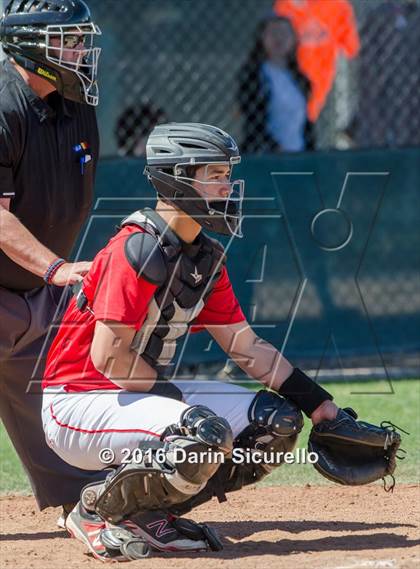 Thumbnail 2 in Westview vs. Lincoln (Coach Bob National Invitational) photogallery.