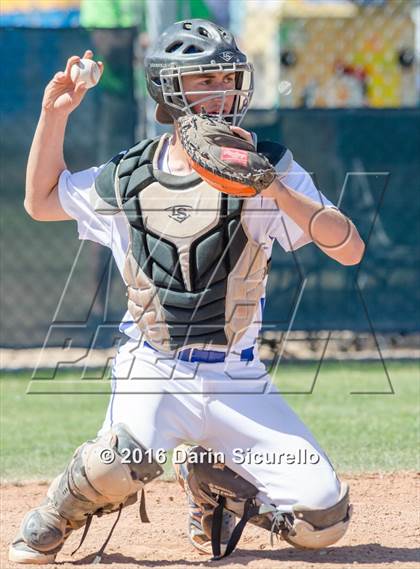 Thumbnail 1 in Westview vs. Lincoln (Coach Bob National Invitational) photogallery.