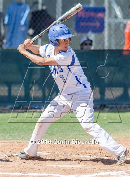 Thumbnail 1 in Westview vs. Lincoln (Coach Bob National Invitational) photogallery.
