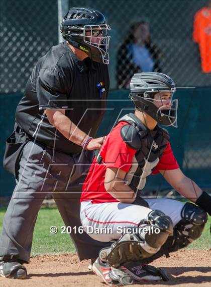 Thumbnail 1 in Westview vs. Lincoln (Coach Bob National Invitational) photogallery.