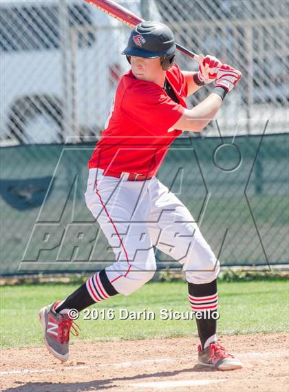 Thumbnail 3 in Westview vs. Lincoln (Coach Bob National Invitational) photogallery.
