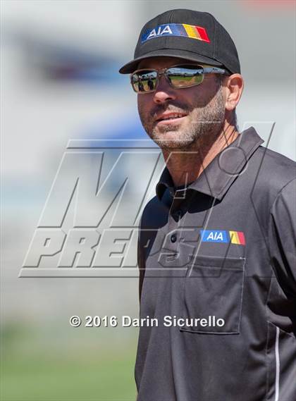 Thumbnail 1 in Westview vs. Lincoln (Coach Bob National Invitational) photogallery.