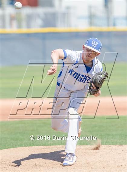 Thumbnail 2 in Westview vs. Lincoln (Coach Bob National Invitational) photogallery.