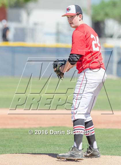 Thumbnail 2 in Westview vs. Lincoln (Coach Bob National Invitational) photogallery.