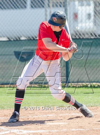 Thumbnail 1 in Westview vs. Lincoln (Coach Bob National Invitational) photogallery.