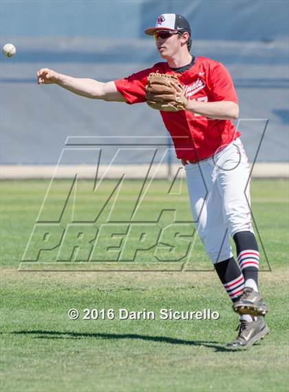 Thumbnail 3 in Westview vs. Lincoln (Coach Bob National Invitational) photogallery.