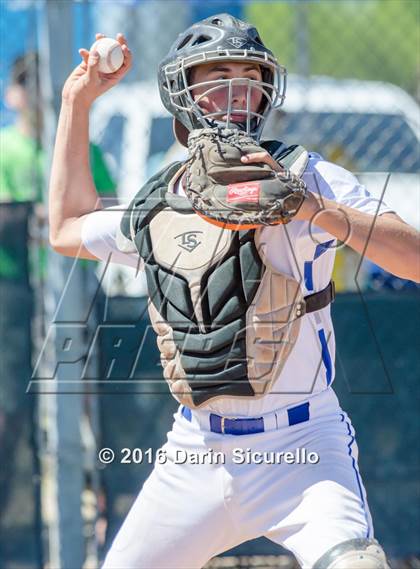 Thumbnail 3 in Westview vs. Lincoln (Coach Bob National Invitational) photogallery.