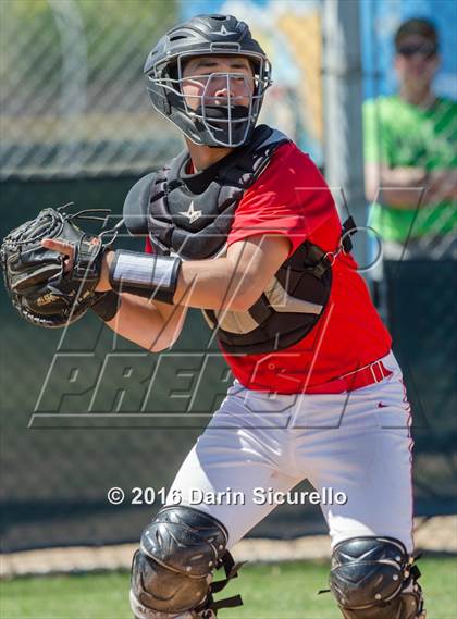 Thumbnail 2 in Westview vs. Lincoln (Coach Bob National Invitational) photogallery.