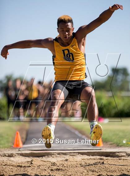 Thumbnail 2 in Sierra Foothill League Tri Meet @ Del Oro photogallery.