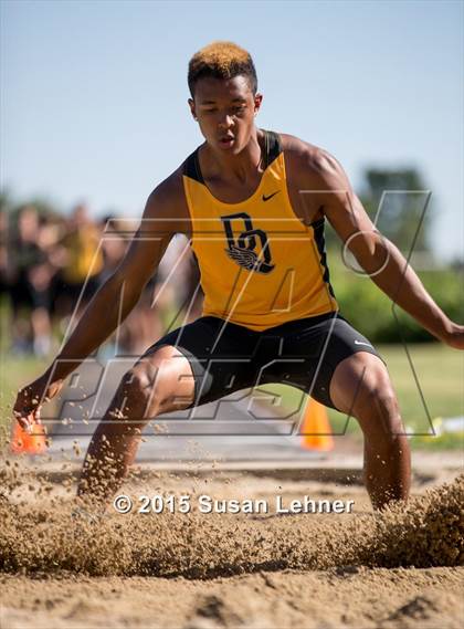 Thumbnail 3 in Sierra Foothill League Tri Meet @ Del Oro photogallery.