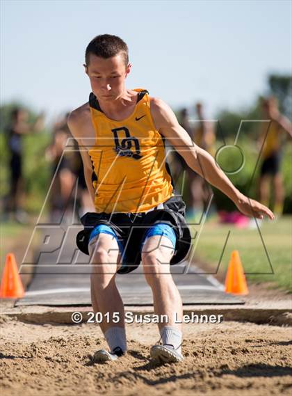 Thumbnail 2 in Sierra Foothill League Tri Meet @ Del Oro photogallery.