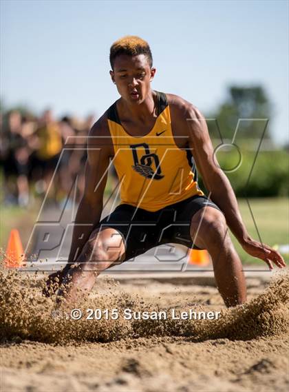 Thumbnail 2 in Sierra Foothill League Tri Meet @ Del Oro photogallery.