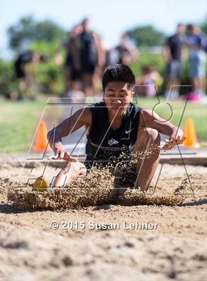 Thumbnail 1 in Sierra Foothill League Tri Meet @ Del Oro photogallery.
