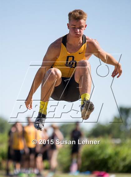 Thumbnail 1 in Sierra Foothill League Tri Meet @ Del Oro photogallery.