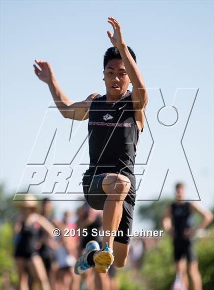 Thumbnail 1 in Sierra Foothill League Tri Meet @ Del Oro photogallery.