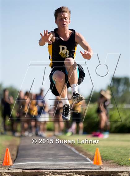 Thumbnail 1 in Sierra Foothill League Tri Meet @ Del Oro photogallery.