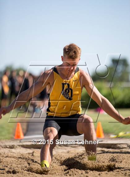 Thumbnail 2 in Sierra Foothill League Tri Meet @ Del Oro photogallery.