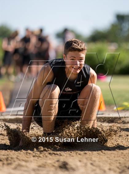 Thumbnail 1 in Sierra Foothill League Tri Meet @ Del Oro photogallery.