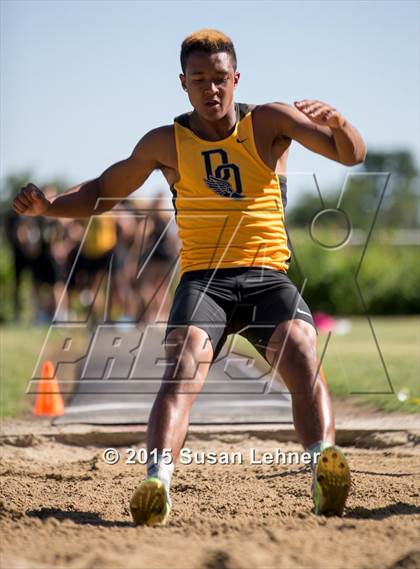 Thumbnail 3 in Sierra Foothill League Tri Meet @ Del Oro photogallery.