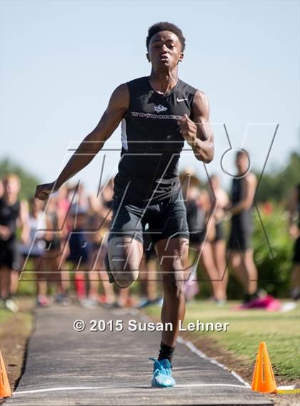 Thumbnail 1 in Sierra Foothill League Tri Meet @ Del Oro photogallery.